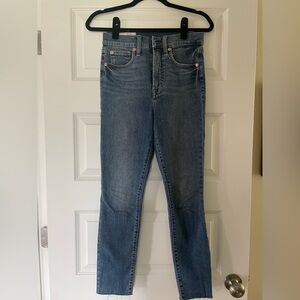 Gap Women’s True Skinny Sky High Jeans, 26/2 Short